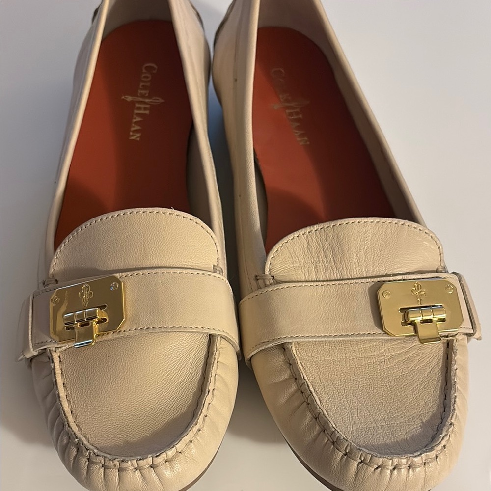 Cole Haan Cream Leather Loafers with Gold Hardware